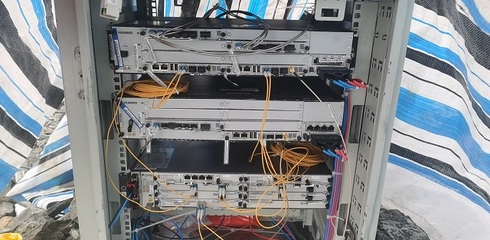 華為SPN承載解決方案助中國移動開通珠峰6500米5G基礎電信業務