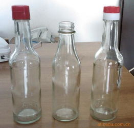 玻璃制品的藝術(shù)與實(shí)用 廚房油瓶與白酒瓶的現(xiàn)代演繹